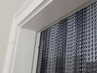 Zasłona drzwiowa z aluminiowych łańcuszków - Poppa