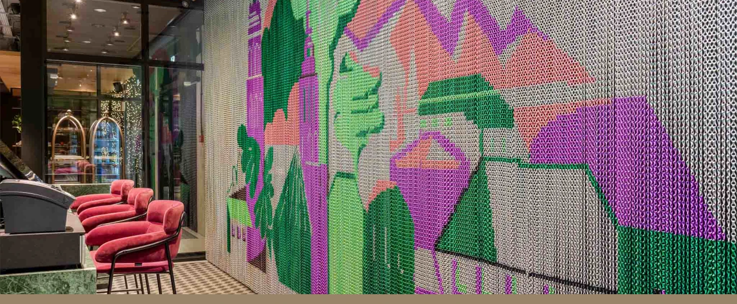 kotara dekoracyjna w recepcji hotelu